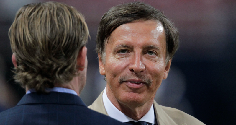 Illustration for article titled What Is That Thing On Stan Kroenke's Head?